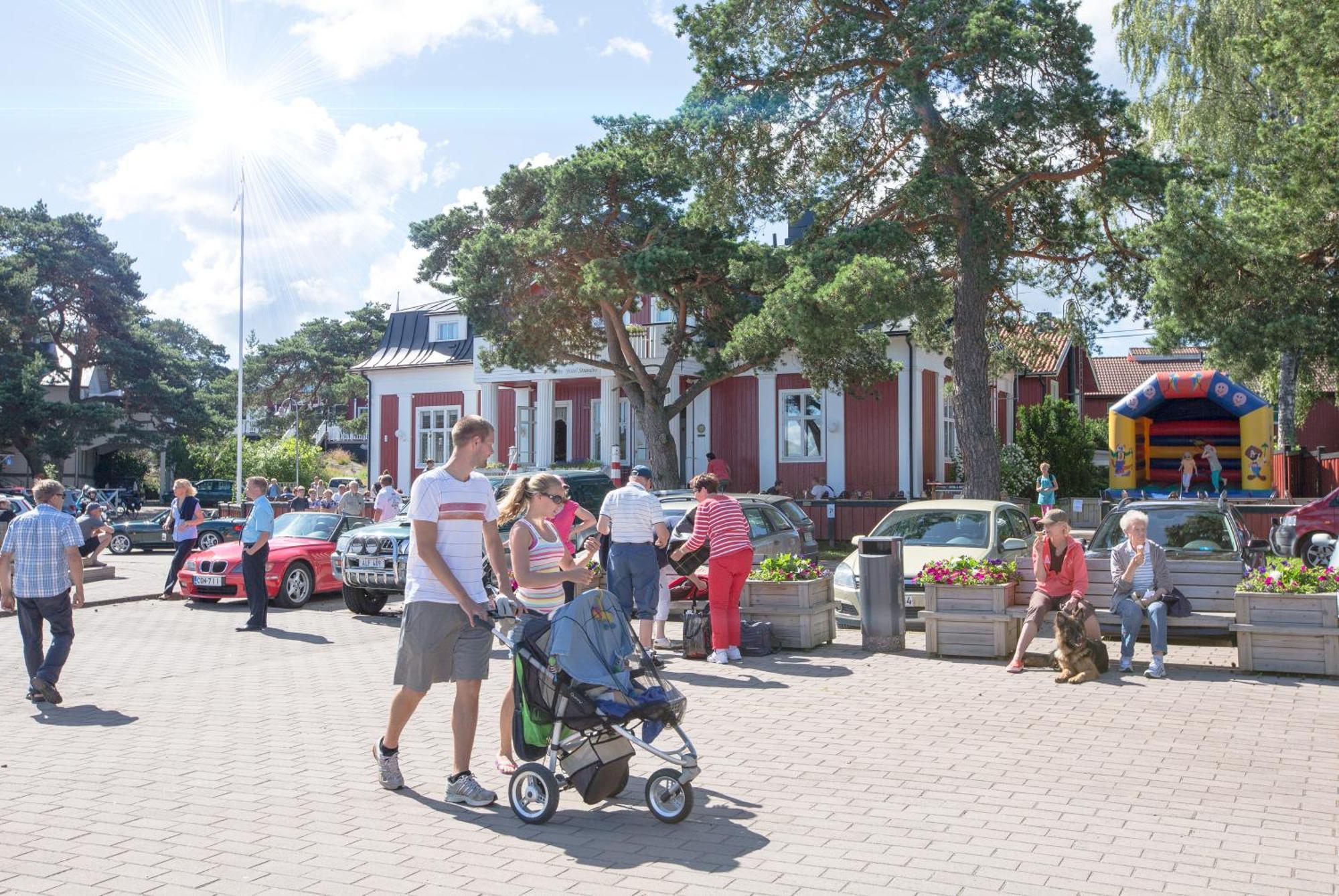 Hotel Strandbo Nagu Eksteriør bilde