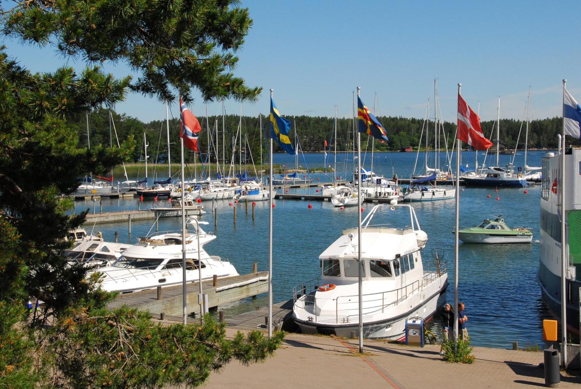 Hotel Strandbo Nagu Eksteriør bilde